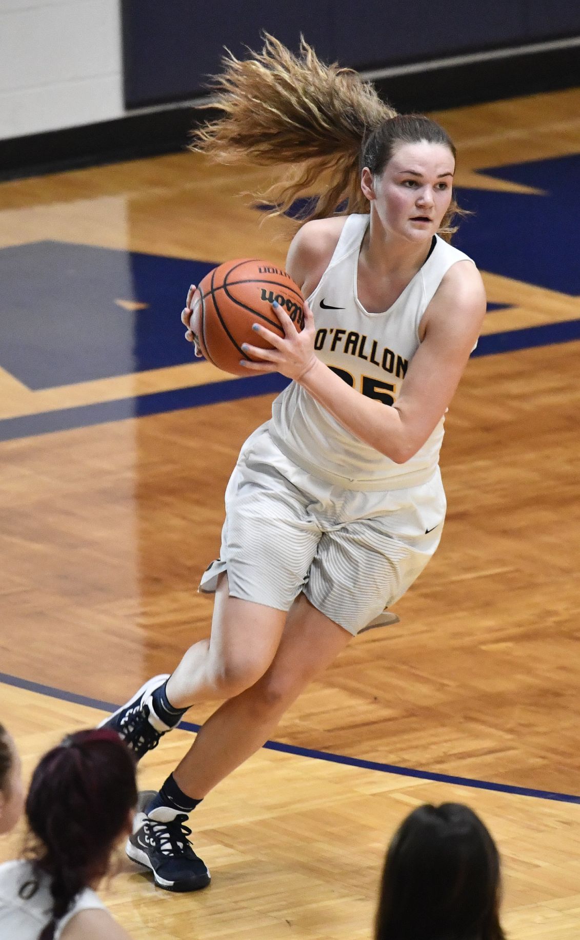O’Fallon vs Chatham Glenwood in Southern Illinois Shootout basketball game